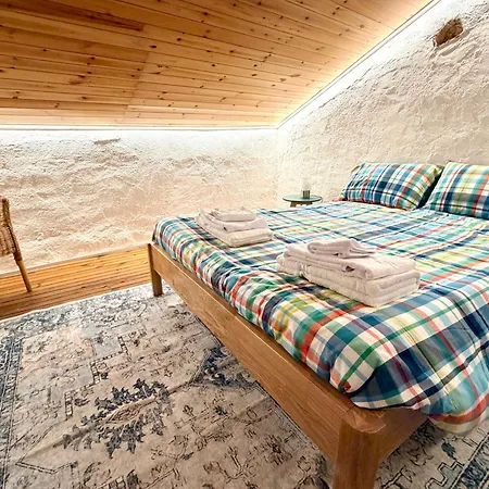 Casa Del Sorriso * Costa
